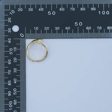 Load image into Gallery viewer, 24K Gold Filled Minimalist Curve Wave Band Ring | O822