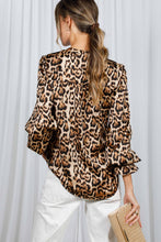 Load image into Gallery viewer, Henley Neck Elastic Smocked Leopard Print Blouse VT31377T
