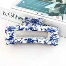 Load image into Gallery viewer, Blue and White Porcelain Textured Claw Clip: D