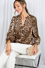 Load image into Gallery viewer, Henley Neck Elastic Smocked Leopard Print Blouse VT31377T