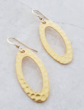 Load image into Gallery viewer, Gold Hammered Oval Earrings